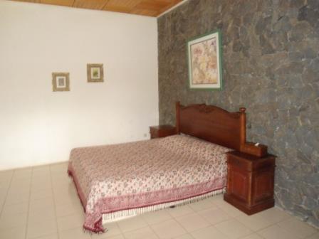 Nasta Inn ตราวาส ภายนอก รูปภาพ